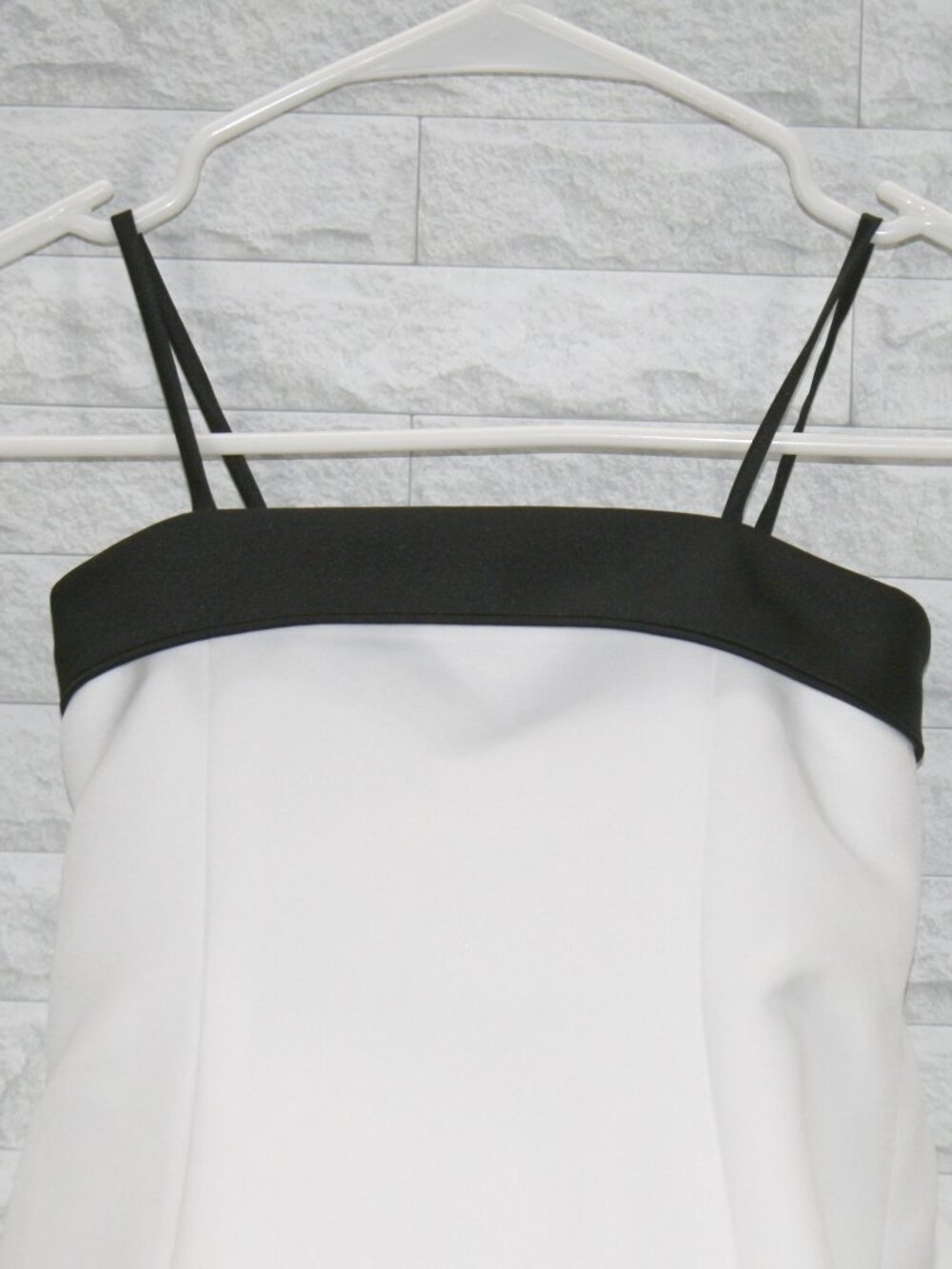 DAVID'S BRIDAL Gown Flowergirl Dress H8052 Formal Satin White and Black Girls 4 - Picture 2 of 14